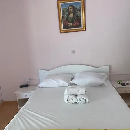 Ideal For 2 Πανσιόν Σαράντα