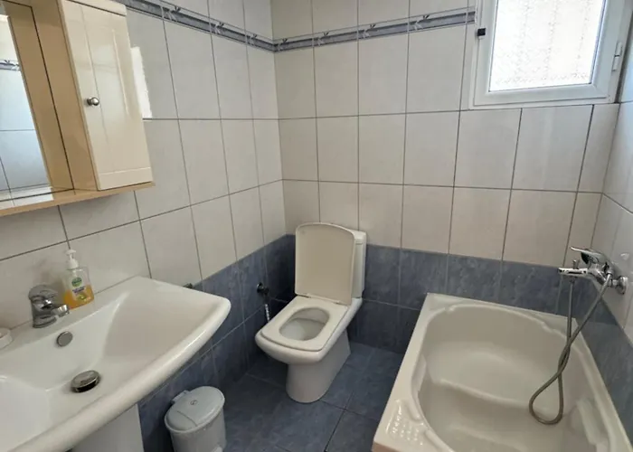 Gasthof Ideal For 2 Sarandë